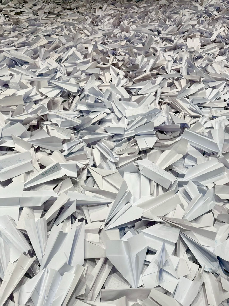 Photo of paper planes