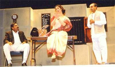 Shantata! Court Chalu Aahe (2003)