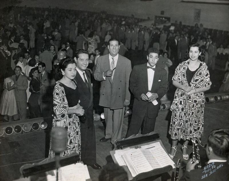 Exhibit De La Grande Colln_Agustin De La Grande Directing_other performers.tif