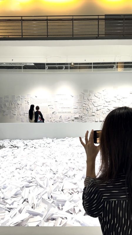 Exhibit on Miscommunication