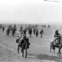 Mexican Revolution, 1913-1914, stream of refugees walking and riding