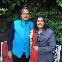 Sunita Sohrabji Interviewing Shashi Tharoor