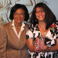 Sunita Sohrabji Accepting a 2012 “Nammie” Award