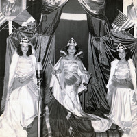 Court of Fiestas Patrias, Trinidad de la Grande on the right